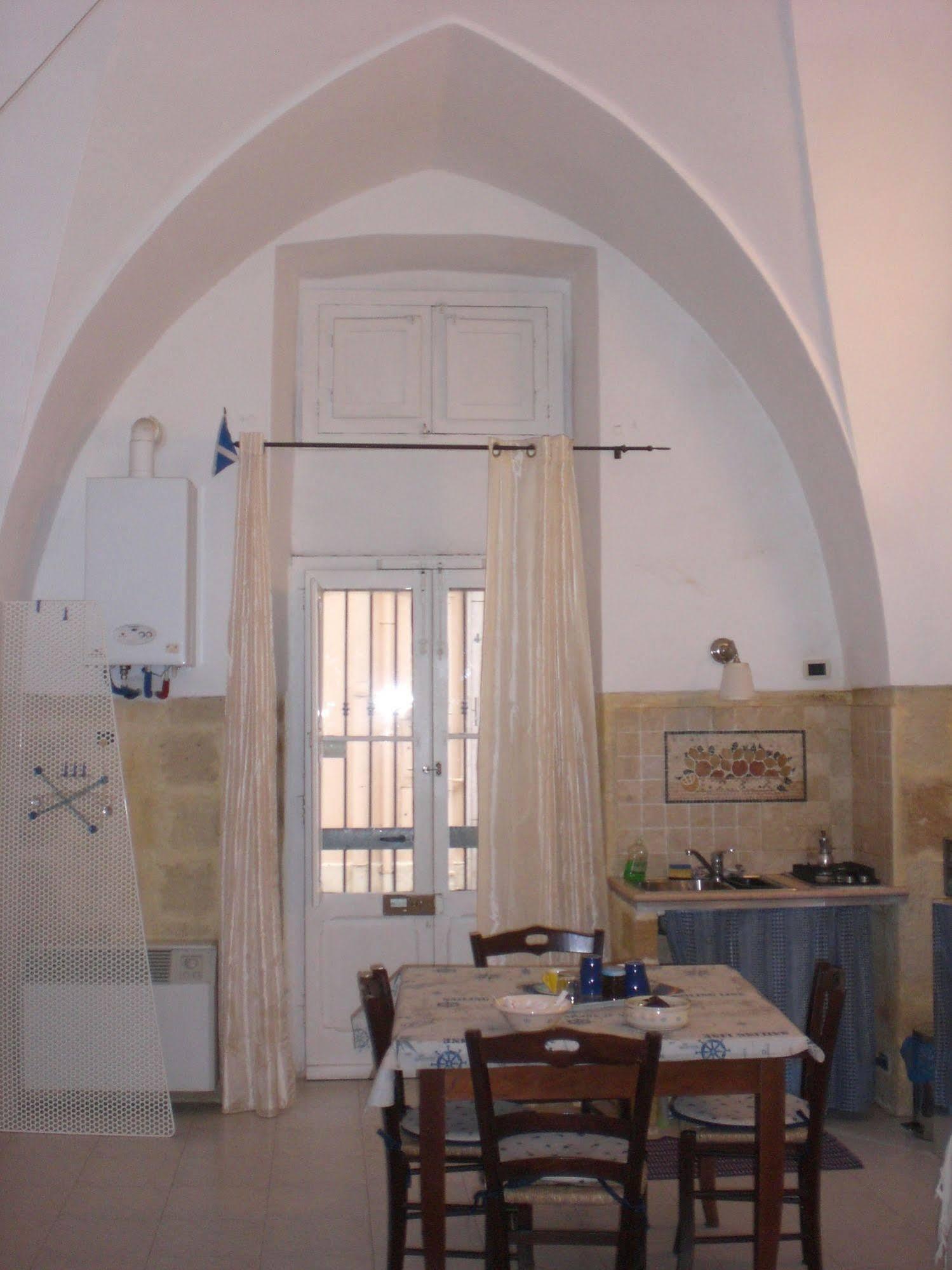 Bed & Breakfast Mare Nostrum Μπρίντιζι Εξωτερικό φωτογραφία